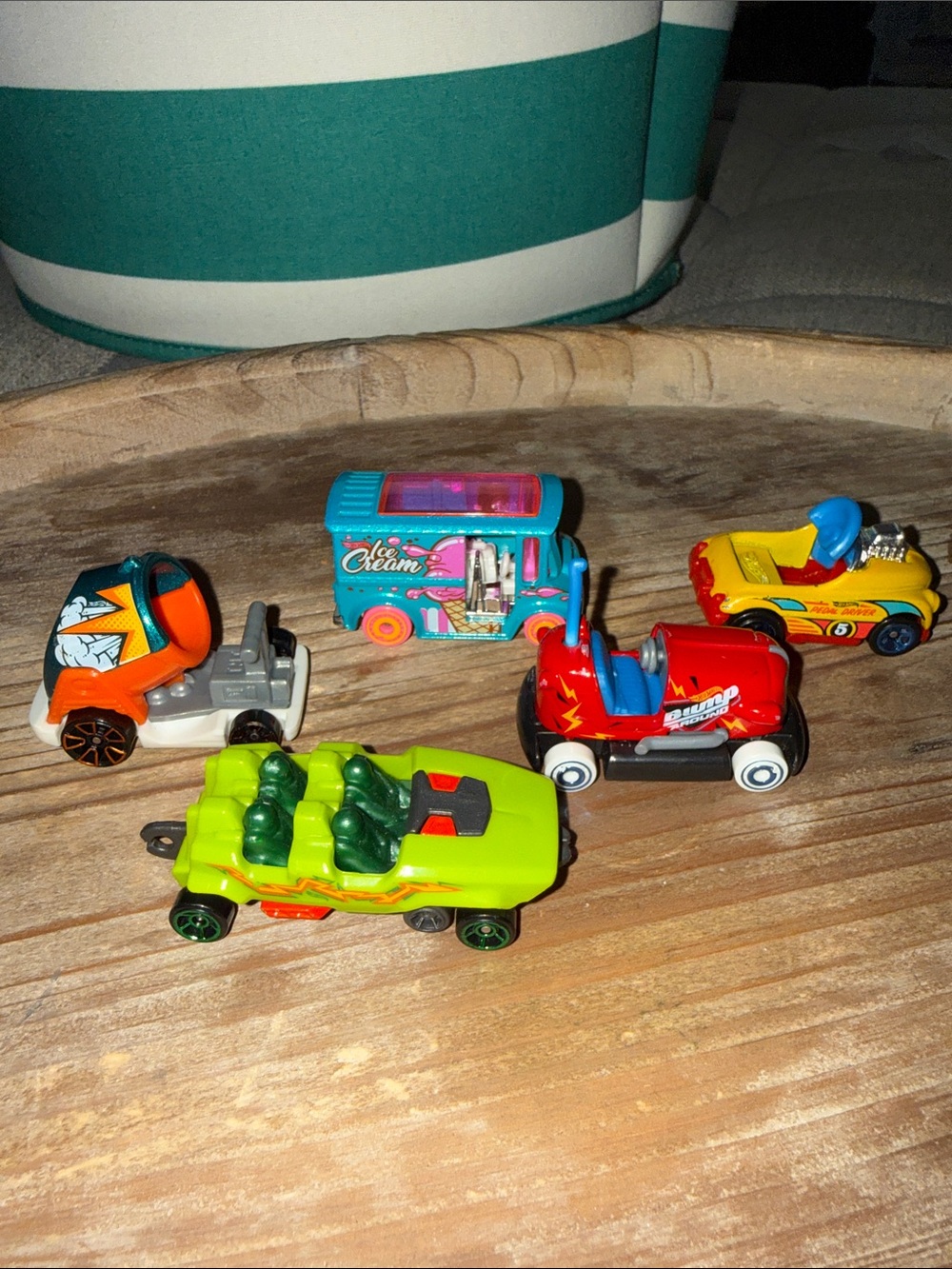 Hot Wheels Carnival Ride Cars - 5 total